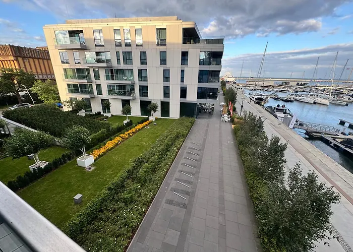 Lägenhet Faltom 12 Yacht Park Premium Sea View *